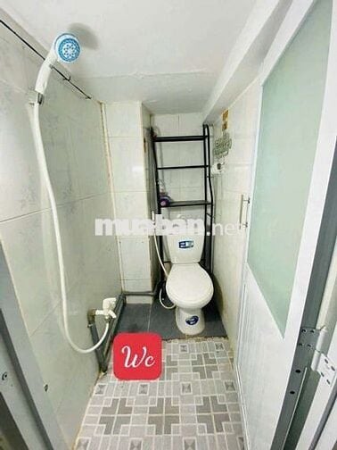 Cho thuê phòng trọ mạc thiên tích gác nhà xe riêng 1tr8