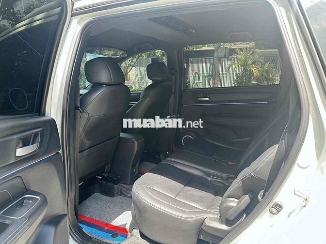 Honda BR-V L ĐK 2025 Trắng bạc ánh kim