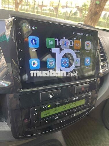 Toyota Fortuner 2012 Bạc