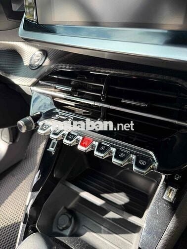 Peugeot 2008 GT LINE 2021 28000 km Xanh