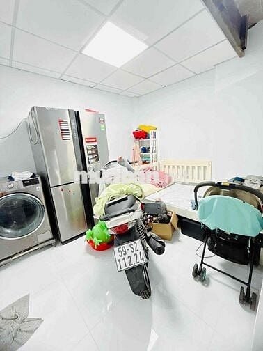 🌺3 TẦNG - 28M2- AN NINH - CHỈ HƠN 3 TỶ💎 -Kết cấu : 1 trệt 2 lầu. 3phòn