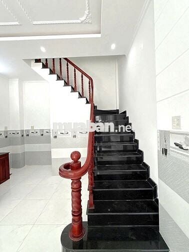 BÁN GẤP NHÀ HẼM LÊ ĐÌNH CẨN - TỈNH LỘ 10 , DT 7X19 , GIÁ CHỈ 6.X TỶ 