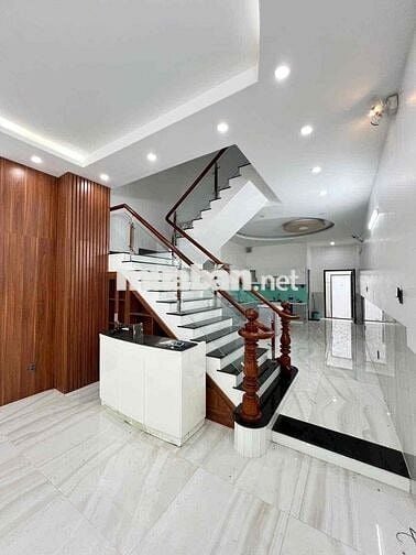 CHỦ GỬI CHO THUÊ TRỆT 3 LẦU MỚI 100% TRỤC CHÍNH KDC HƯNG PHÚ