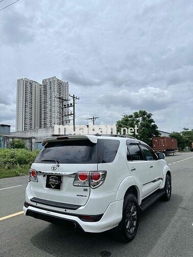 Toyota Fortuner TRD 2.7V Đk 2016 , 1 chủ gốc sg