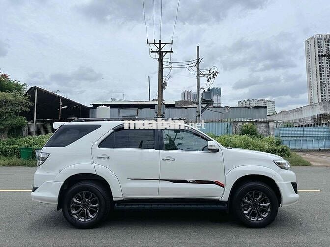 Toyota Fortuner TRD 2.7V Đk 2016 , 1 chủ gốc sg
