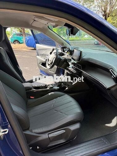 Peugeot 2008 GT LINE 2021 28000 km Xanh