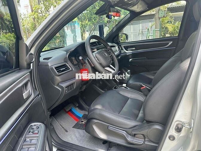 Honda BR-V L ĐK 2025 Trắng bạc ánh kim