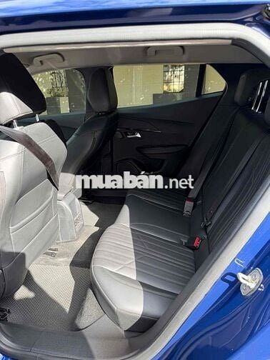 Peugeot 2008 GT LINE 2021 28000 km Xanh