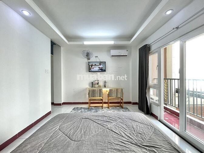 CĂN HỘ 2PN BAN CÔNG RỘNG - TÁCH BẾP NGAY CV HOÀNG VĂN THỤ