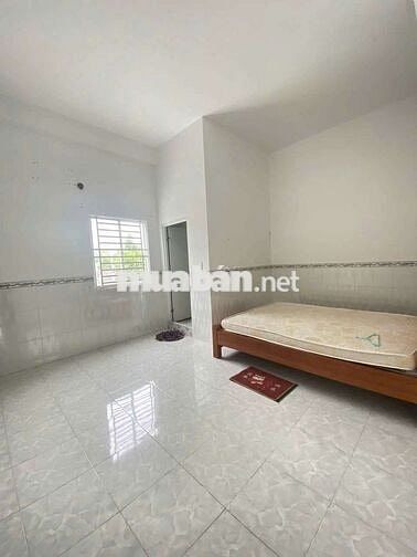 cho thuê nhà trệt 2 lầu 125mv mới 586 giá 8tr5. 6pn 3ml 5wc