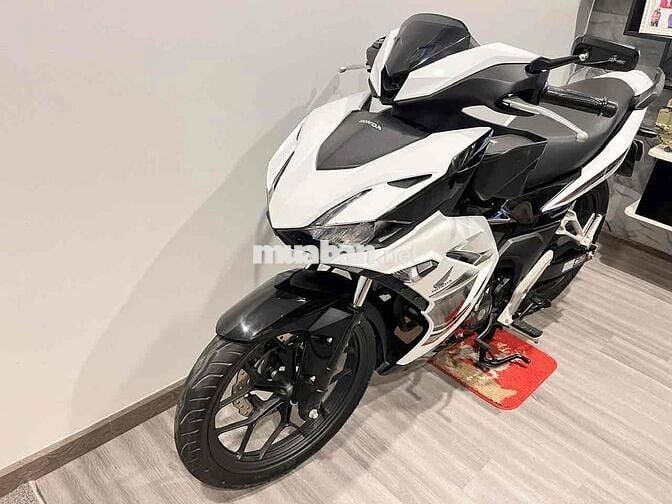 Honda Winner V3 Trắng đen 9000 km