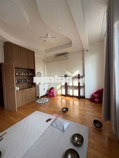 TOÀ NHÀ CHO THUÊ NGANG 7M ĐƯỜNG NGUYỄN ĐÌNH CHIỂU QUẬN 3