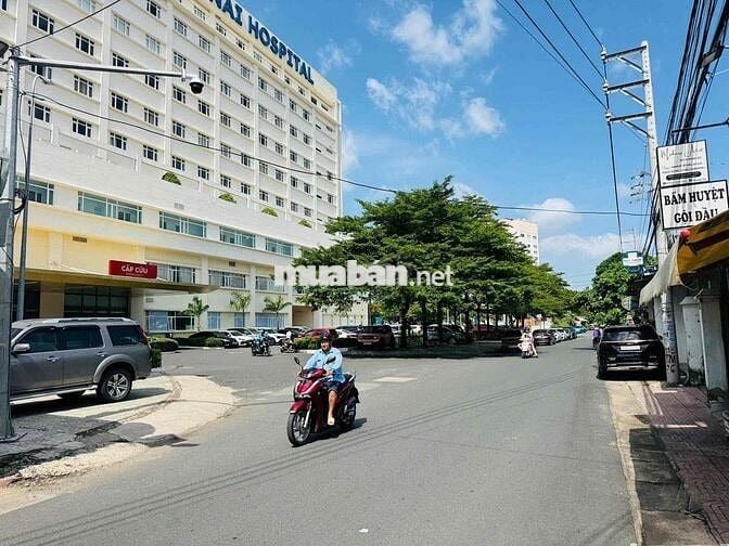 mặt tiền đường trương quyền ngay bệnh viện hoàn mĩ