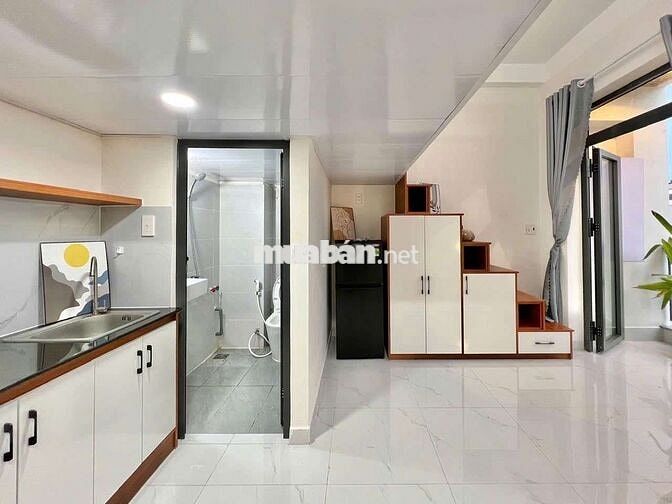 DUPLEX BAN CÔNG GẦN ĐẠI HỌC VĂN LANG