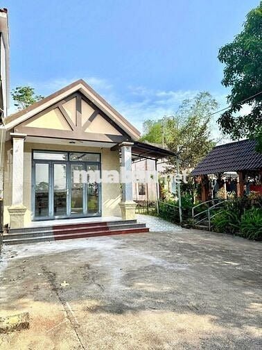  NHÀ NGUYÊN CĂN SÂN VƯỜN 300M² – KHÔNG GIAN SỐNG THOÁNG ĐÃNG GẦN BÀ NÀ