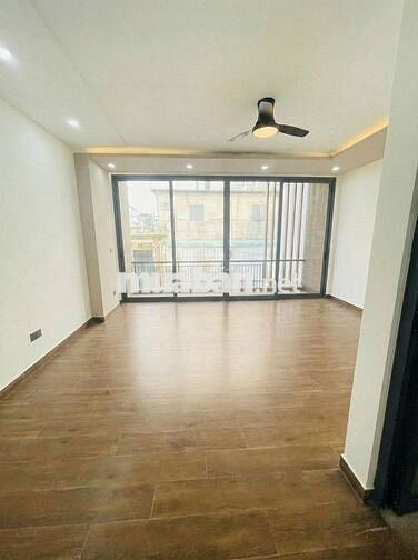 SIÊU PHẨM SÀN SUỐT - 31C Út Tịch, P4, Tân Bình - 6x15m, 3 Tầng, 270m2