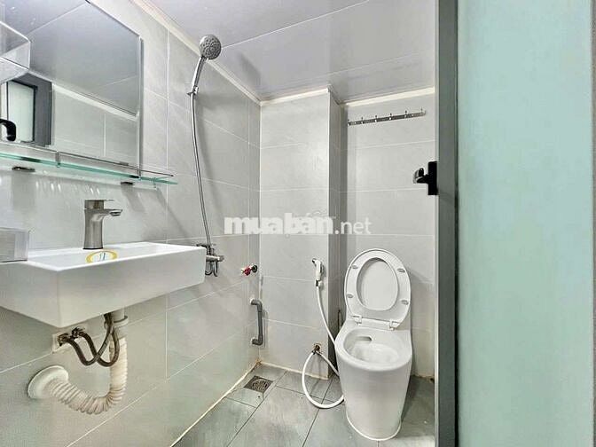 DUPLEX BAN CÔNG GẦN ĐẠI HỌC VĂN LANG