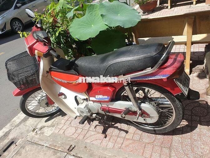cần bán 2 xe máy Honda