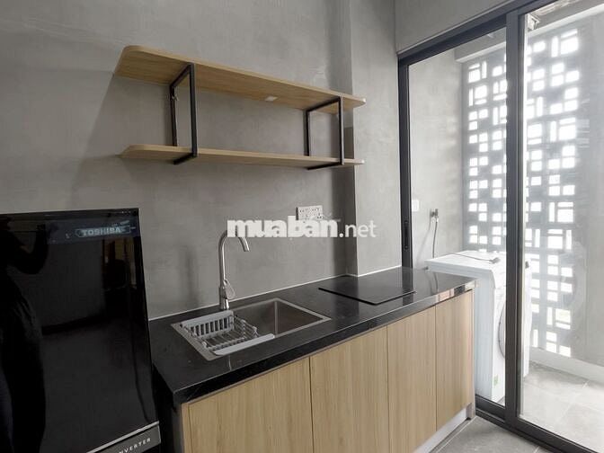 Cho thuê căn hộ 1 phòng ngủ tách bếp | Gần MM Supercenter