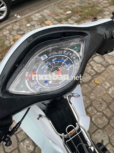 Wave 50cc 2025 Trắng 6000km