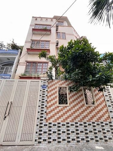 13,1 TỶ-TAN THUAN TAY.Q7-5T 11x10M, NHÀ SÂN VƯỜN RỘNG TIỆN MỞ VPKD