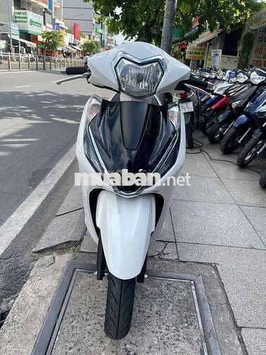Honda Lead 4val 2024 Trắng 90%