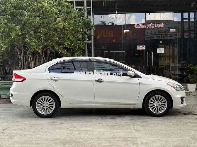 Suzuki Ciaz AT 2019 Trắng Tự động 85.000km