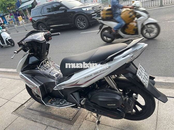 Honda Air Blade 2014 Trắng, Đen, Xám Đã sử dụng