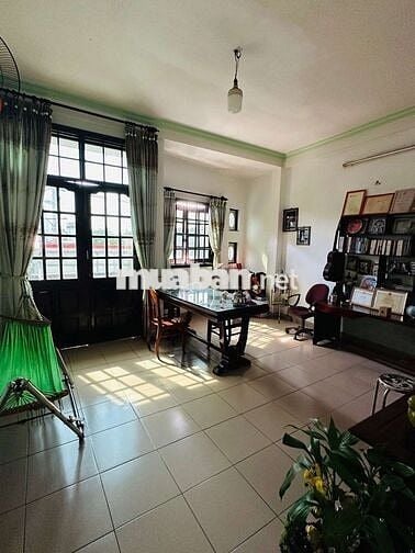 bán lỗ giảm giá 1 tỉ khu phân lô gần chợ hiệp thành quận 12