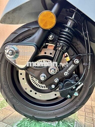 Lambretta 125 ABS Trắng Đen 1852 km 2026
