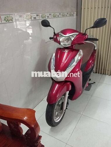 gia đình em cần bán xe LEAD 2016  BS  TPHM 