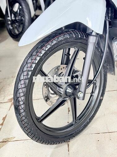 Honda Future Trắng Mới 99%