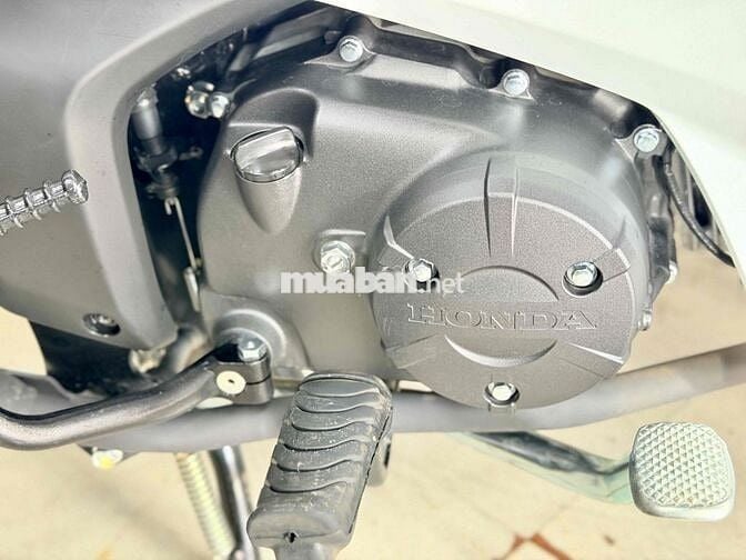 Honda Future Trắng Mới 99%
