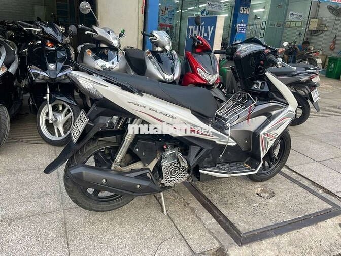 Honda Air Blade 2014 Trắng, Đen, Xám Đã sử dụng