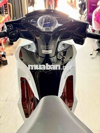 Honda Future Trắng Mới 99%
