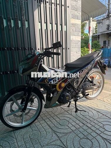 Suzuki Satria F150 Vàng đồng, đen