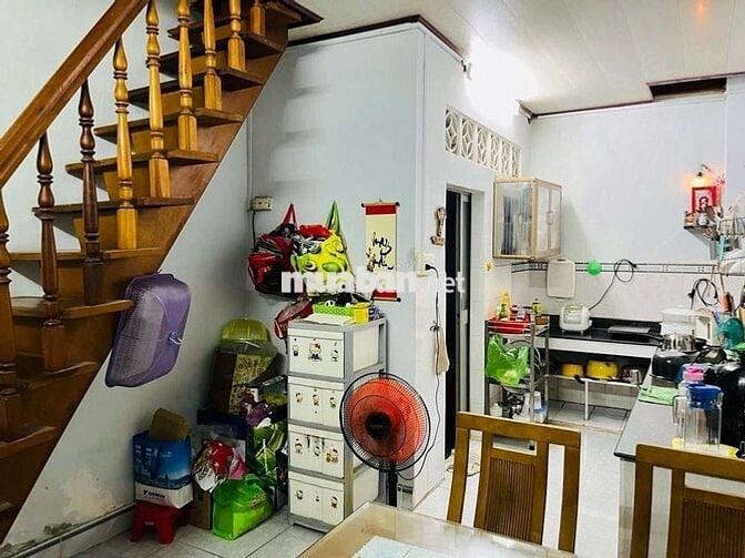 MẶT TIỀN CƯ XÁ PHAN ĐĂNG LƯU KHU DÂN TRI CAO ĐƯỜNG XE HƠI RA VÀO 