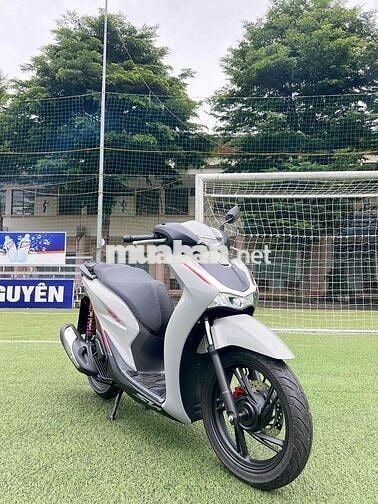 Honda SH125cc 2024 Bạc 9000km Tự động Xăng ABS