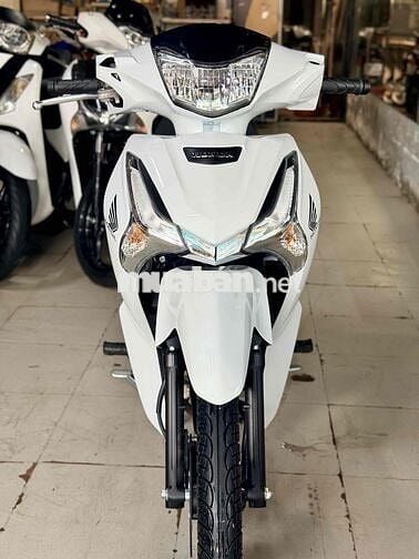 Honda Future Trắng Mới 99%