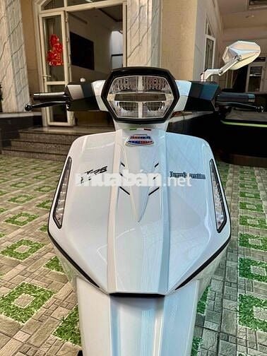 Lambretta 125 ABS Trắng Đen 1852 km 2026