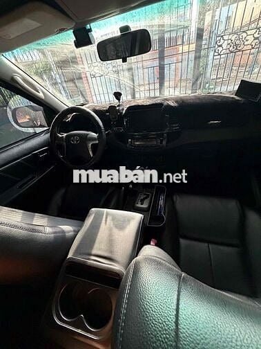 Toyota Fortuner 2014 2 cầu Đen Tự động Xăng