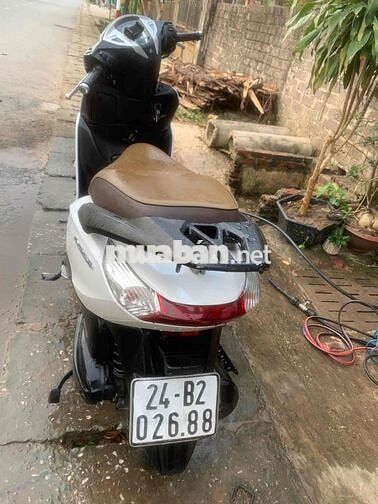 Honda Lead 2017 vàng