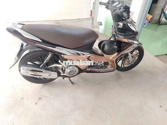 Suzuki Hayate Nâu Xe tay ga