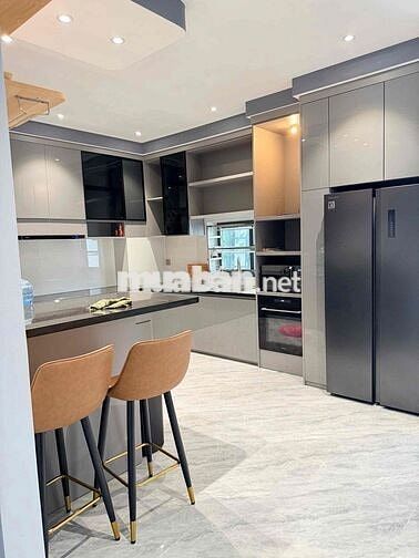 CHO THUÊ NGUYÊN TOÀ  MỚI XÂY DỰNG NHÀ BÈ