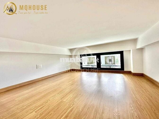 DUPLEX BANCOL FULL NT NGAY ÂU CƠ - THOẠI HỌC HẦU GẦN ĐH VĂN HIẾN