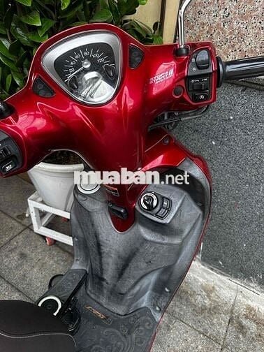 Yamaha Latte 2024 màu Đỏ