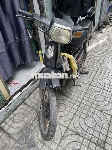Honda Dream Trung Quốc màu Đen