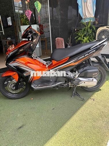 Honda Air Blade 2015 Cam đen