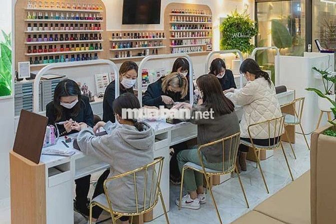 TUYỂN DỤNG THỢ LÀM NAILS