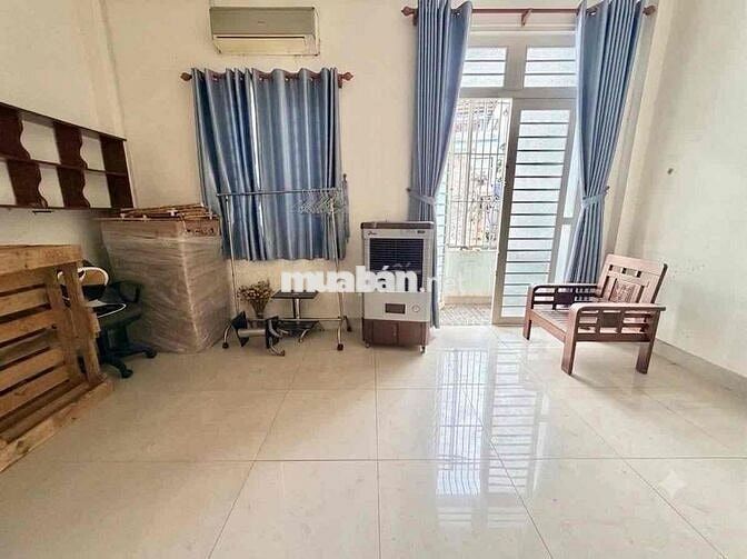 CHỈ 120TR/M NHÀ CHÍNH CHỦ XÂY KIÊN SÁT MẶT TIỀN HẺM TRỨỚC NHÀ RỘNG RAI